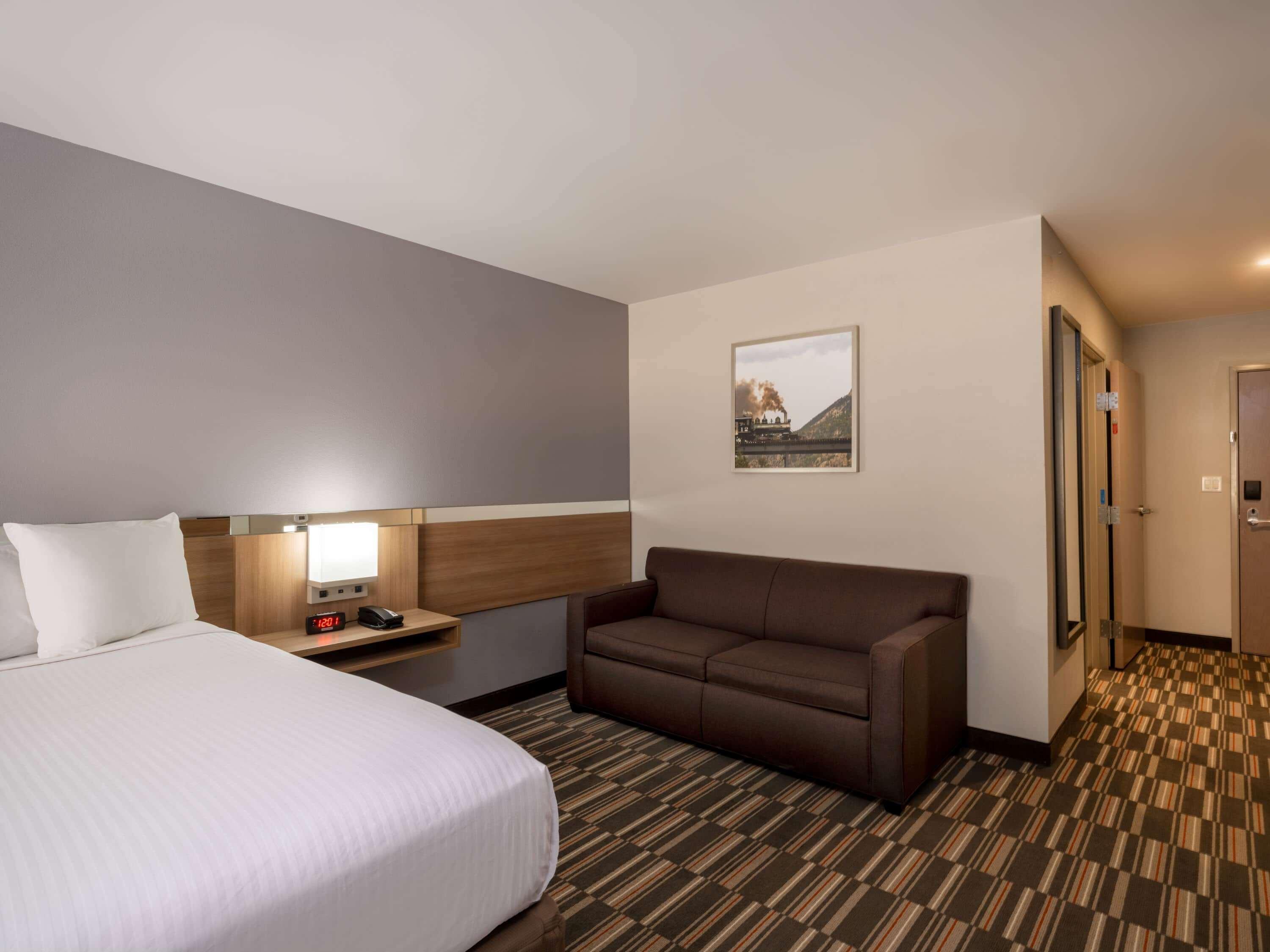 Microtel Inn & Suites By Wyndham Georgetown Lake Esterno foto