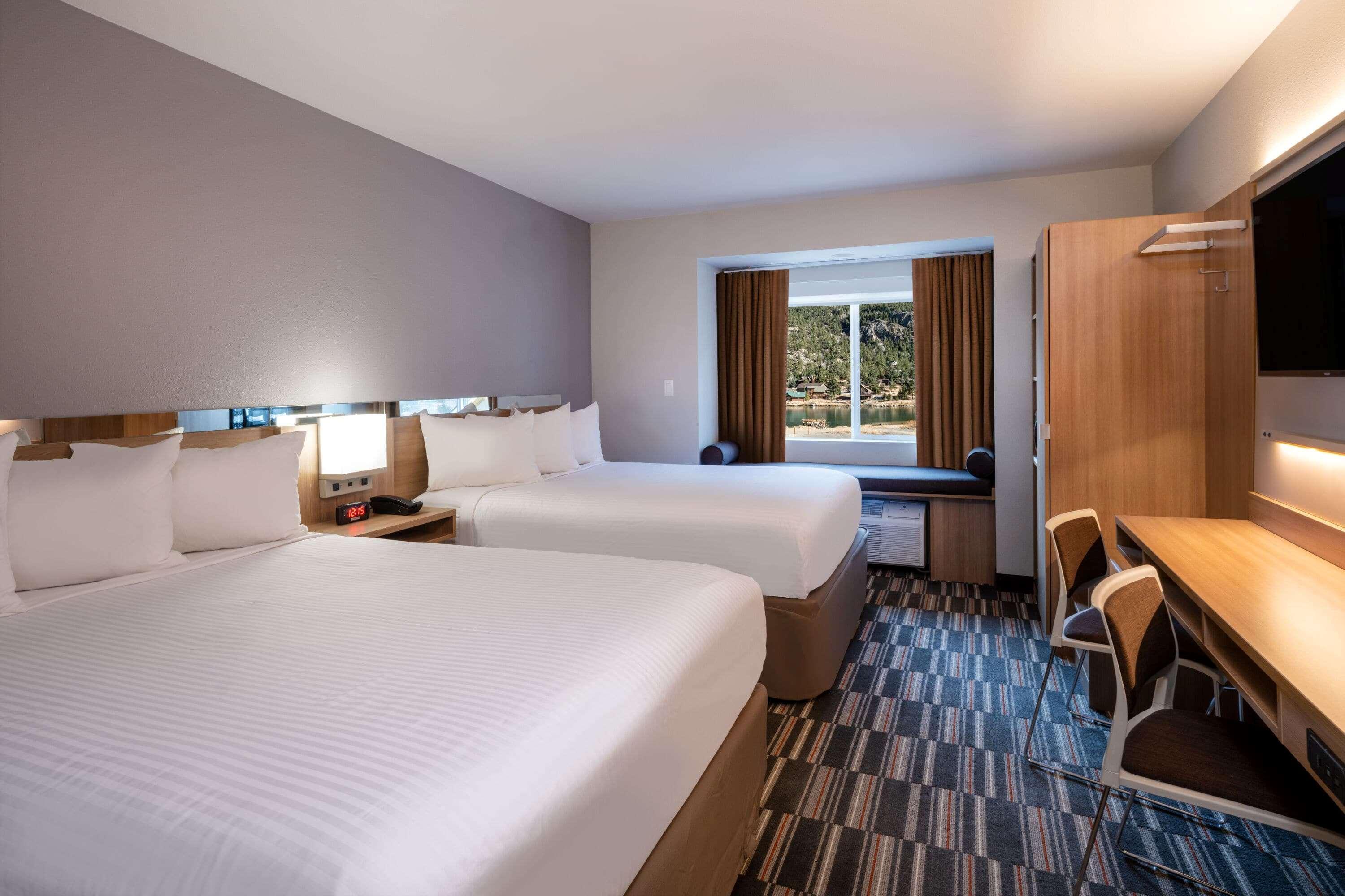 Microtel Inn & Suites By Wyndham Georgetown Lake Esterno foto