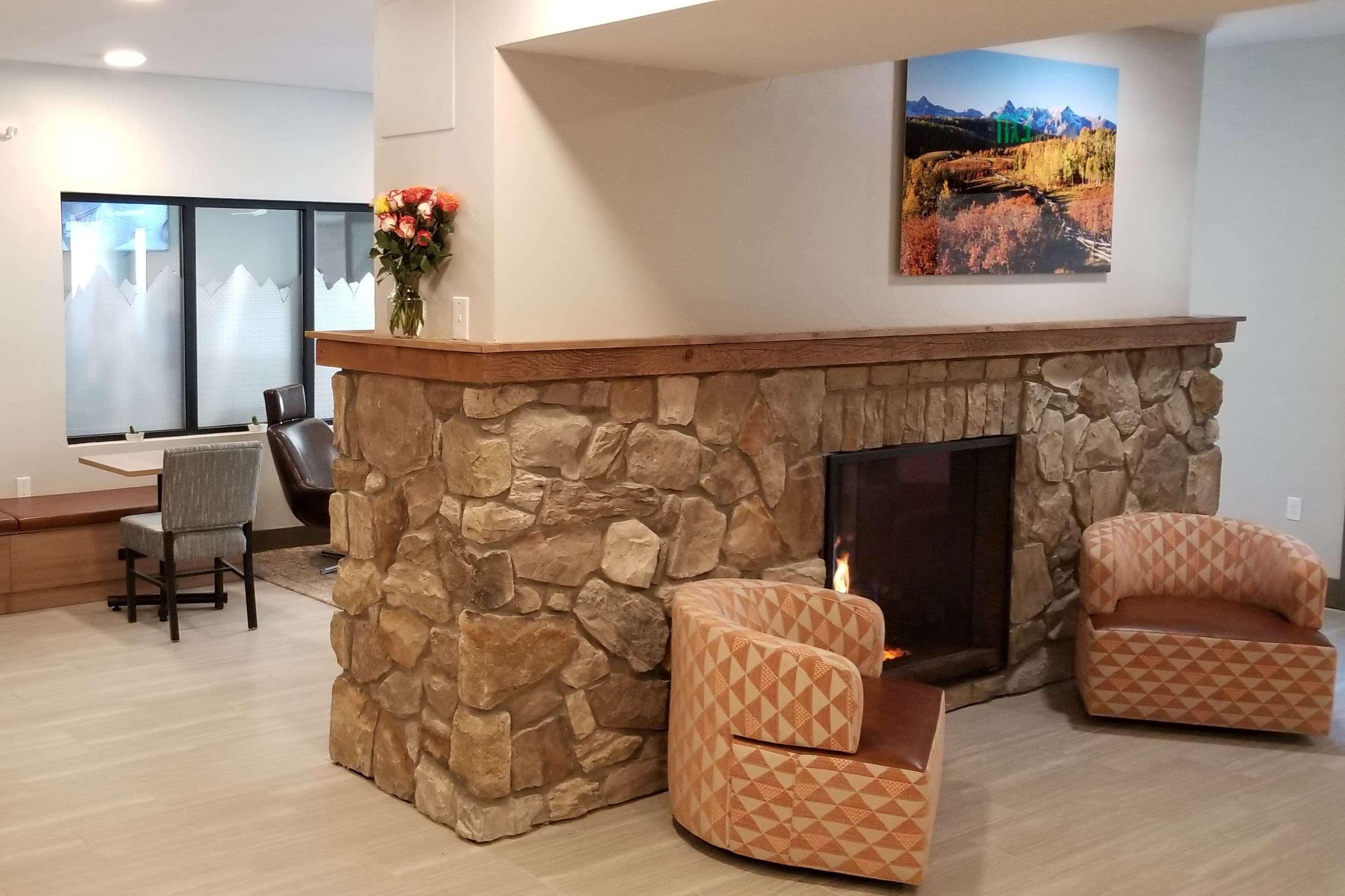 Microtel Inn & Suites By Wyndham Georgetown Lake Esterno foto