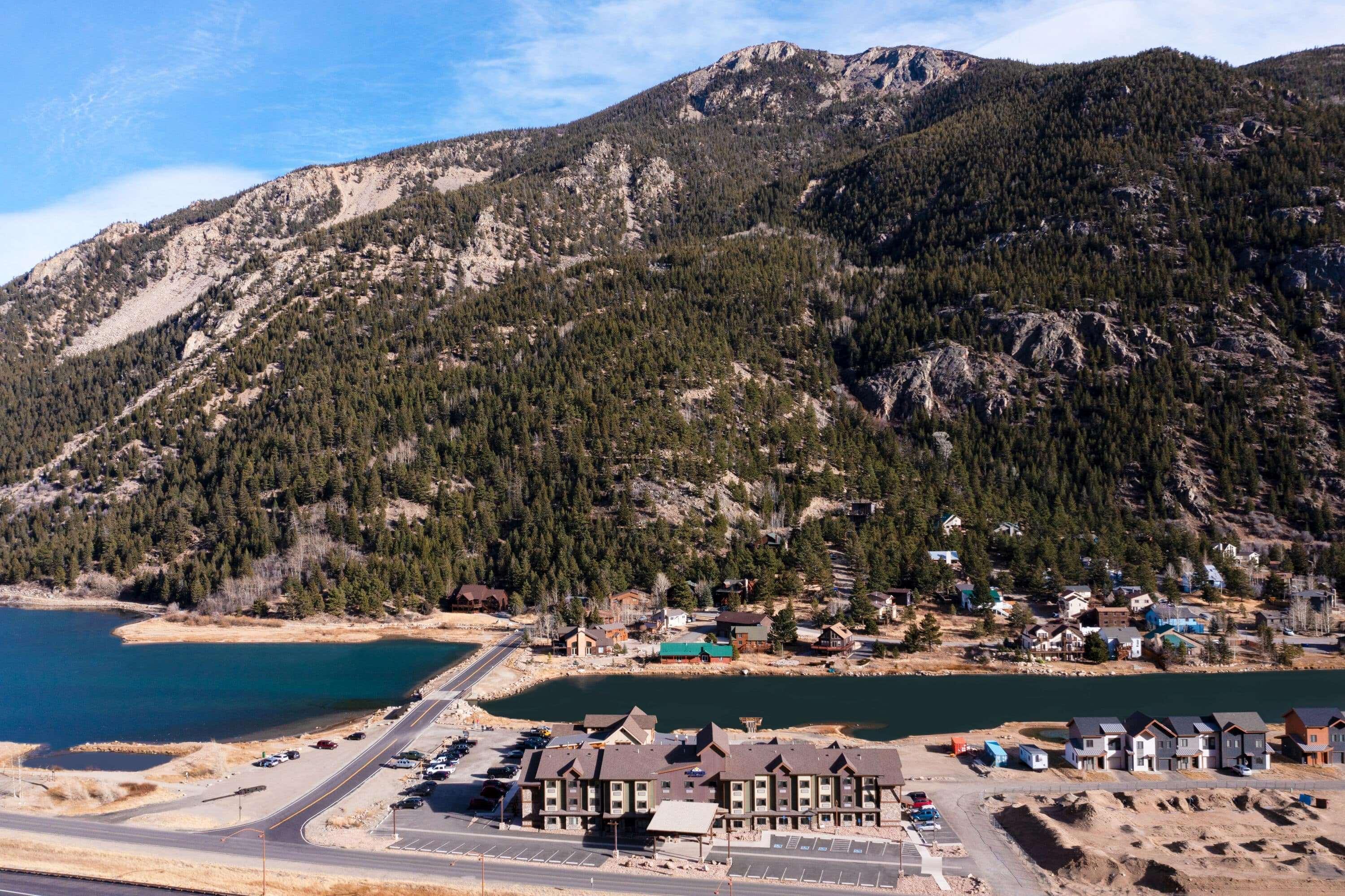 Microtel Inn & Suites By Wyndham Georgetown Lake Esterno foto