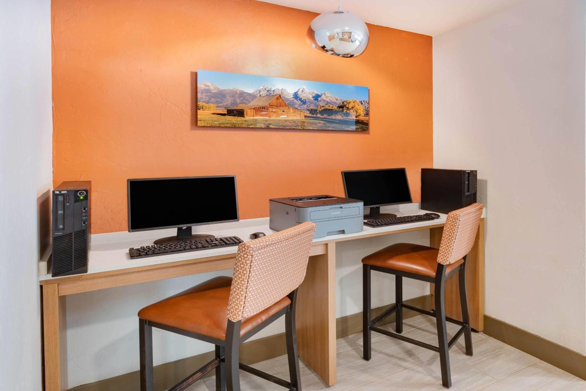 Microtel Inn & Suites By Wyndham Georgetown Lake Esterno foto