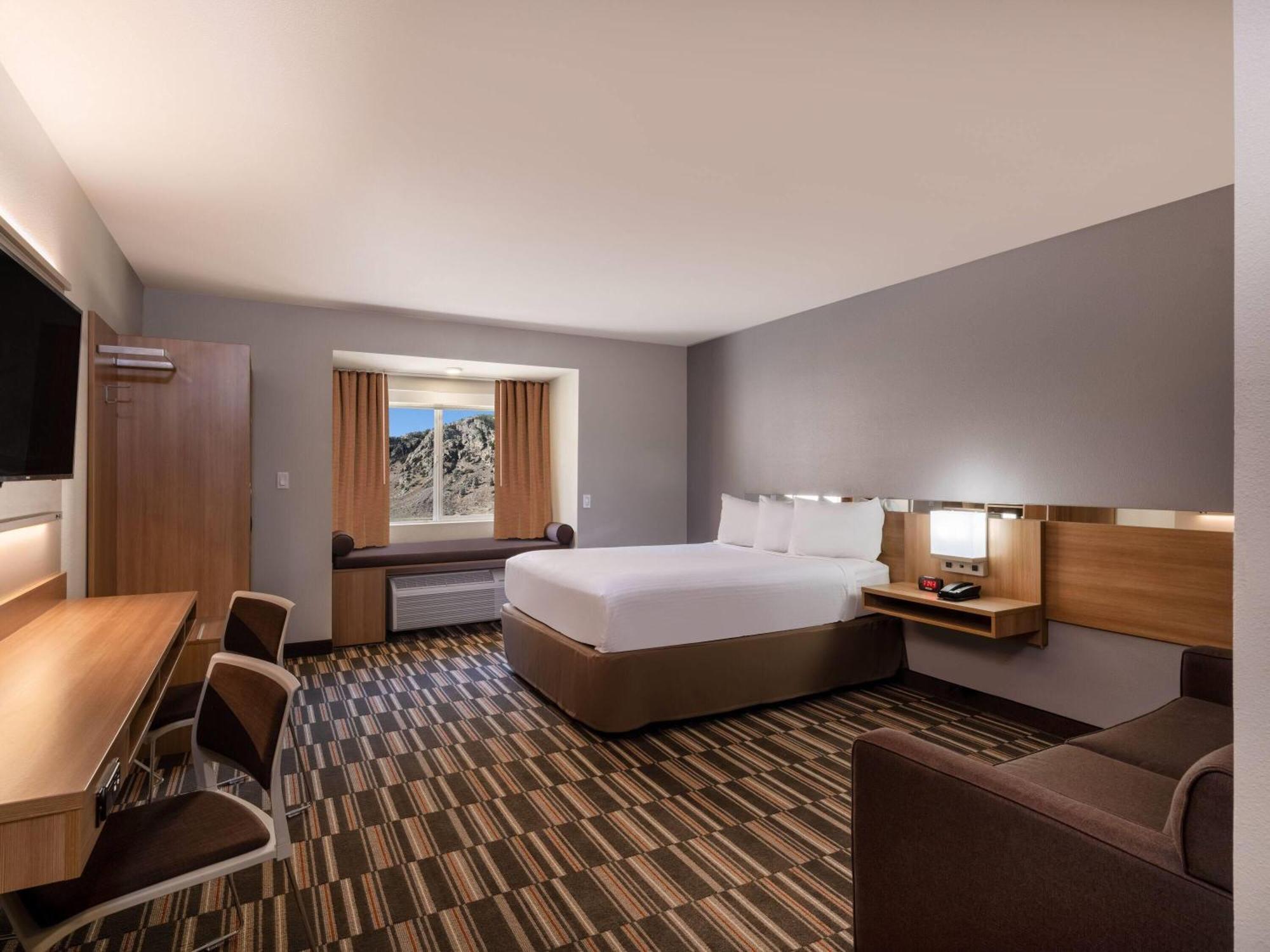 Microtel Inn & Suites By Wyndham Georgetown Lake Esterno foto