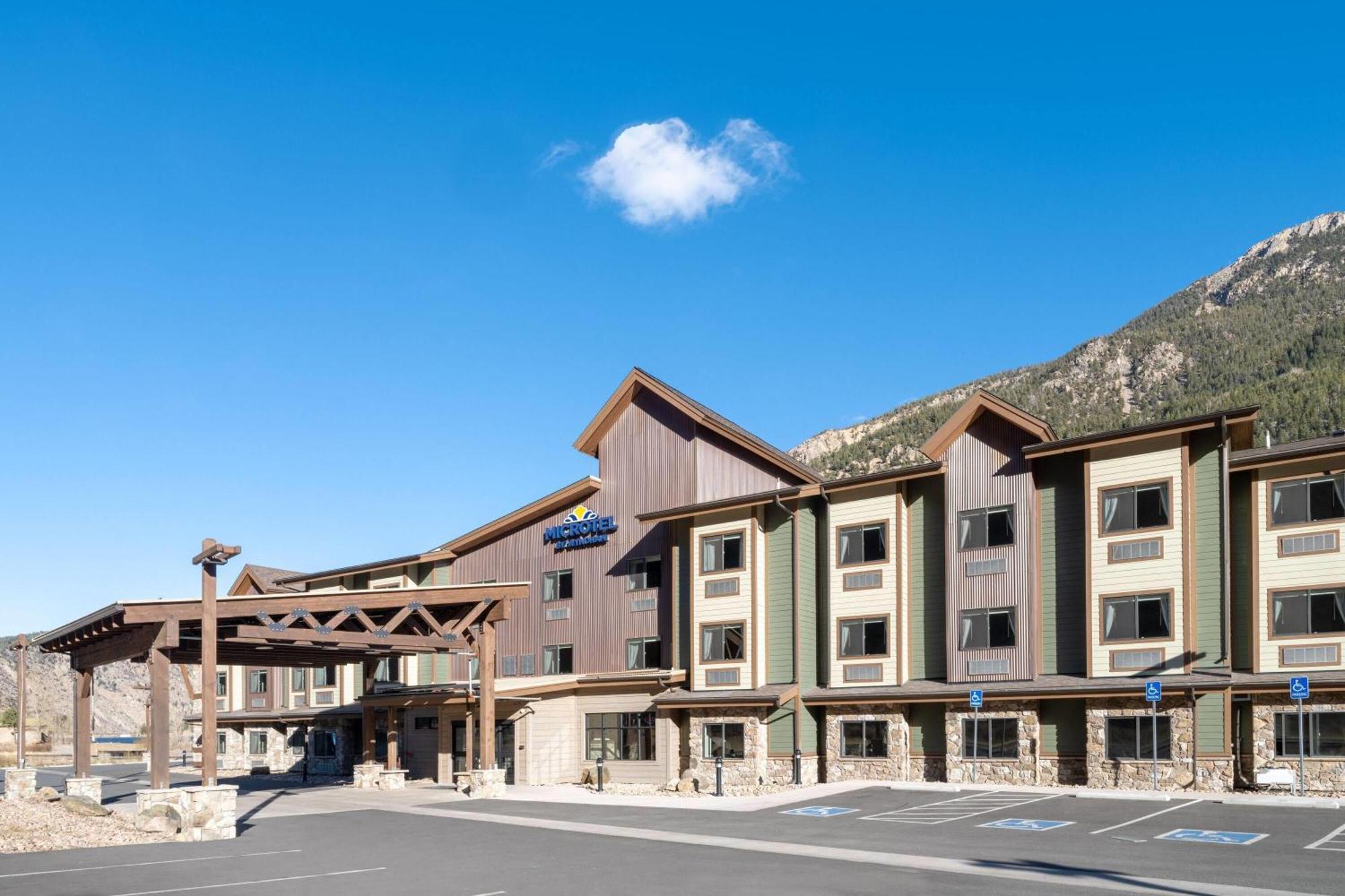 Microtel Inn & Suites By Wyndham Georgetown Lake Esterno foto